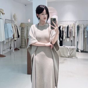 2025 Autumn New Slimming Wool-Blend Knit Dress and Shawl Two-Piece Set